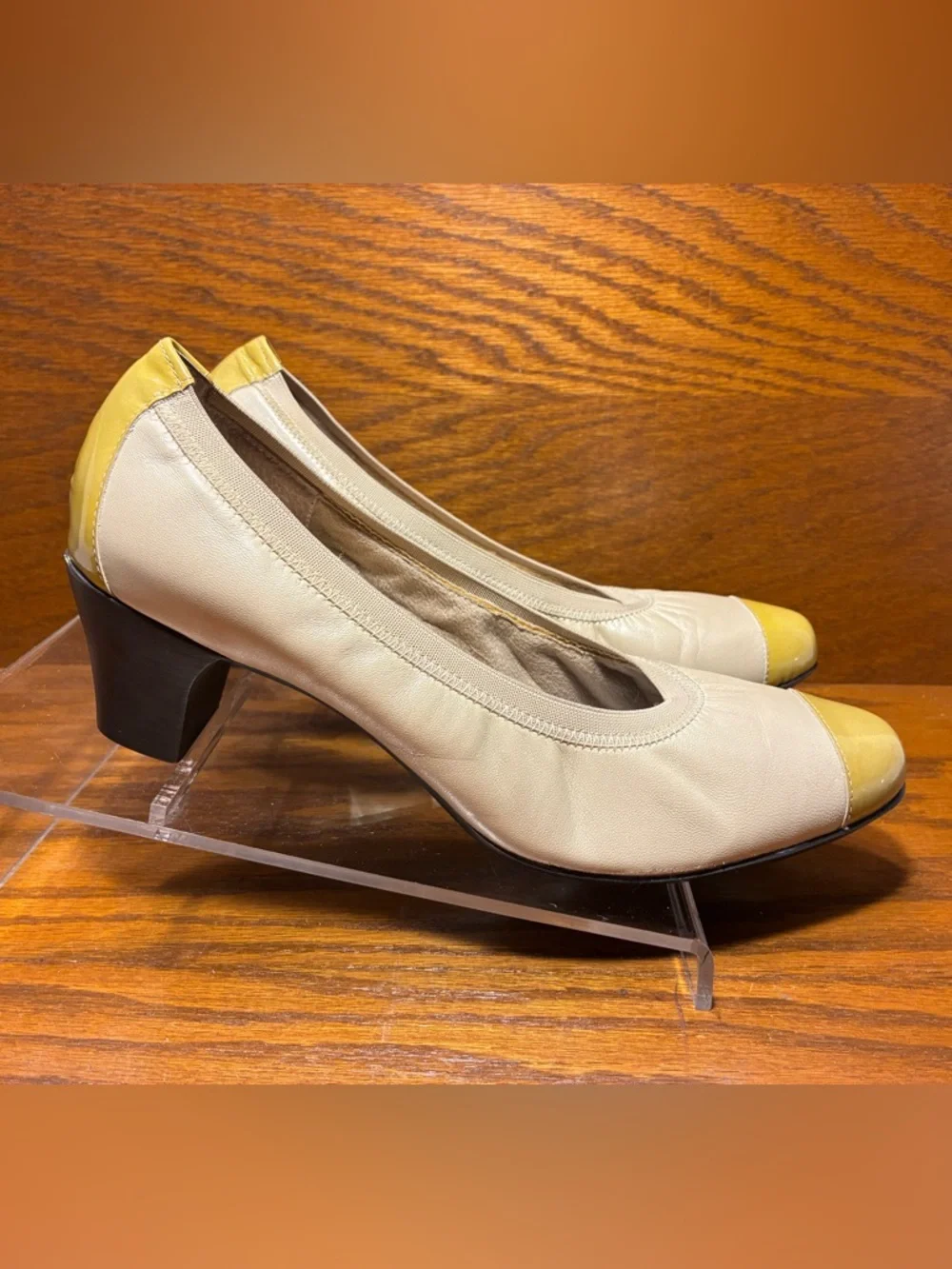 Munro Patent Toe Cap & Heel Accent Gold Leather Pumps USA MADE Size 11